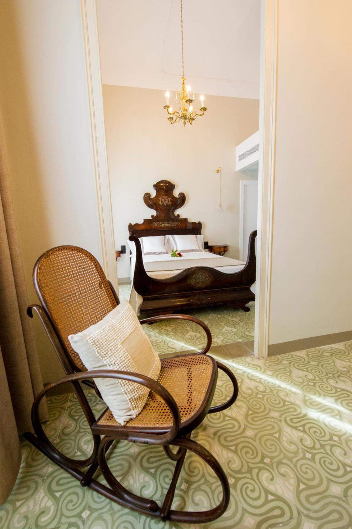 Bolet Casa Modernista Bed & Breakfast Castellvi de la Marca Екстериор снимка