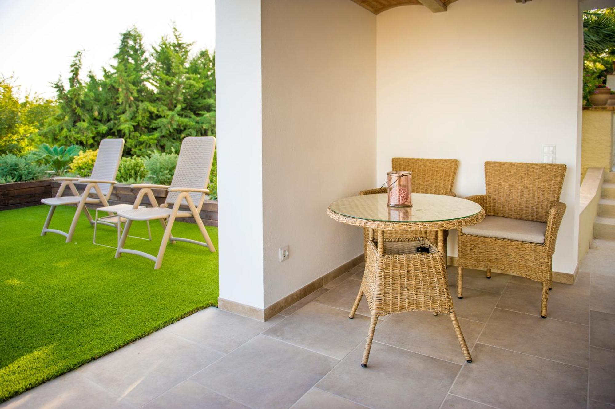 Bolet Casa Modernista Bed & Breakfast Castellvi de la Marca Екстериор снимка